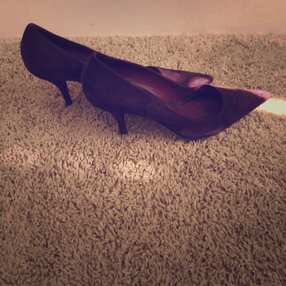 Bcbg pointy toe heels - Picture 2 of 2